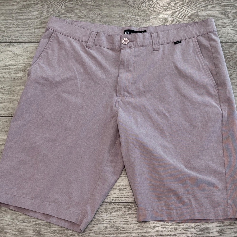 Travis Mathew Golf Shorts Mens 38 Purple Performance Stretch Casual Preppy